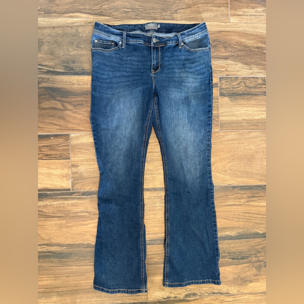 Torrid Luxe Slim Boot Blue Jeans 18Tall